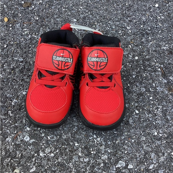 NIKE TODDLER TEAM HUSTLE D 9 (TD) BASKETBALL SHOES #AQ4226 600 Size 5c - Picture 2 of 6